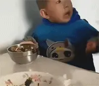 教育孩子要趁早，如此挑衅大人，必须好好满足他的要求