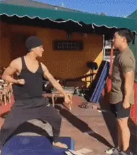 上下功夫都厉害的男子，真是武术界的奇葩