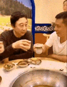 冯巩师徒聚餐谁买单搞笑表情包